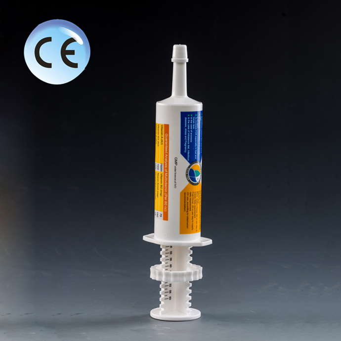 Как использовать шприц мастита молочного скота?